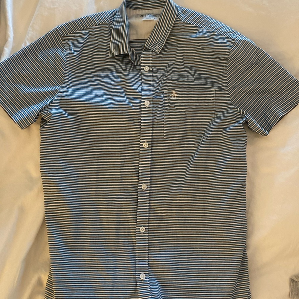 Penguin boys shirt size small
